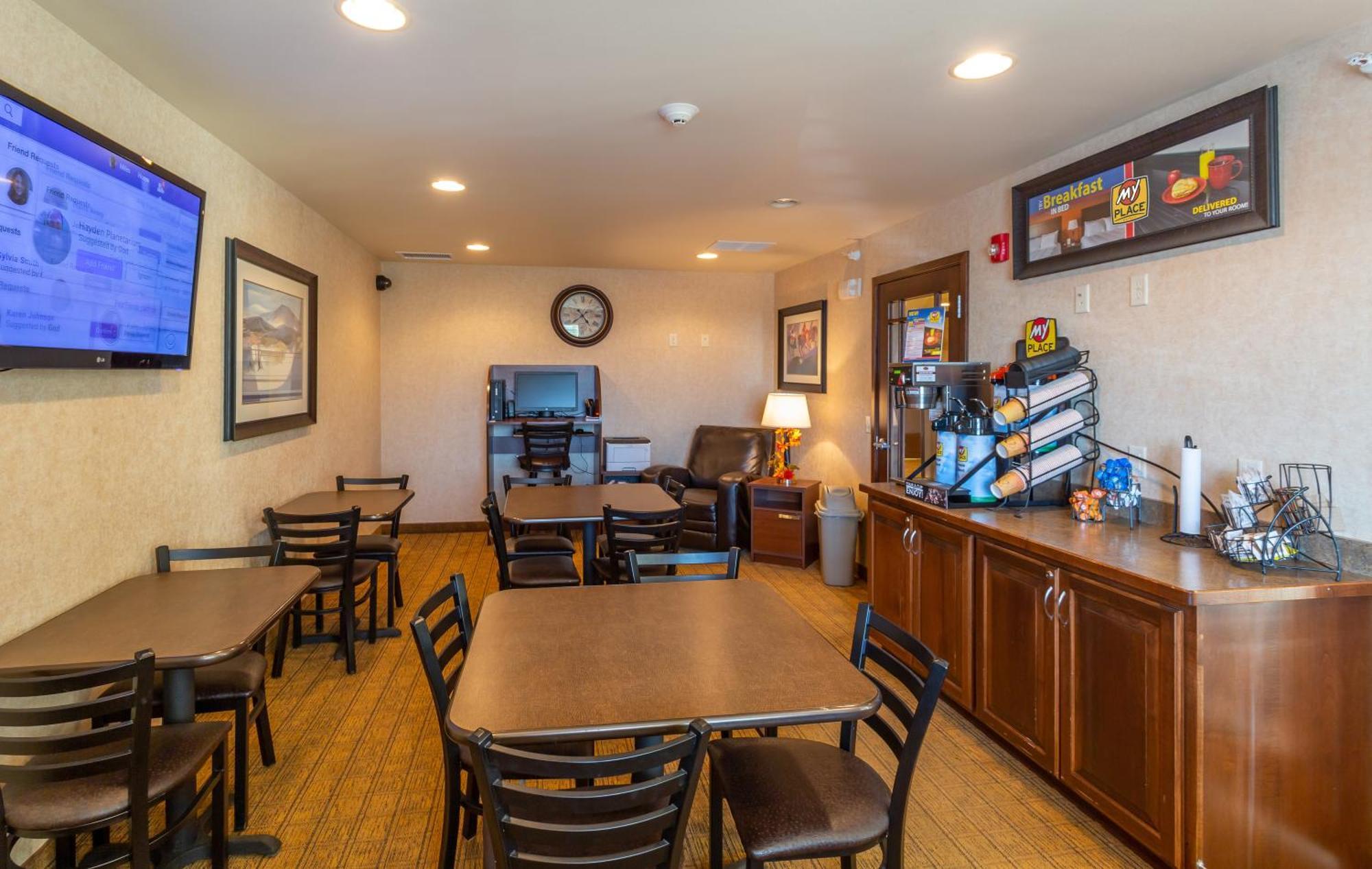 My Place Hotel-Dickinson, Nd מראה חיצוני תמונה