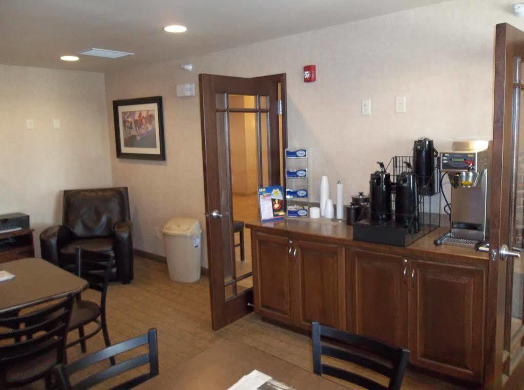 My Place Hotel-Dickinson, Nd מראה חיצוני תמונה