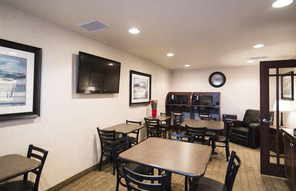 My Place Hotel-Dickinson, Nd מראה חיצוני תמונה