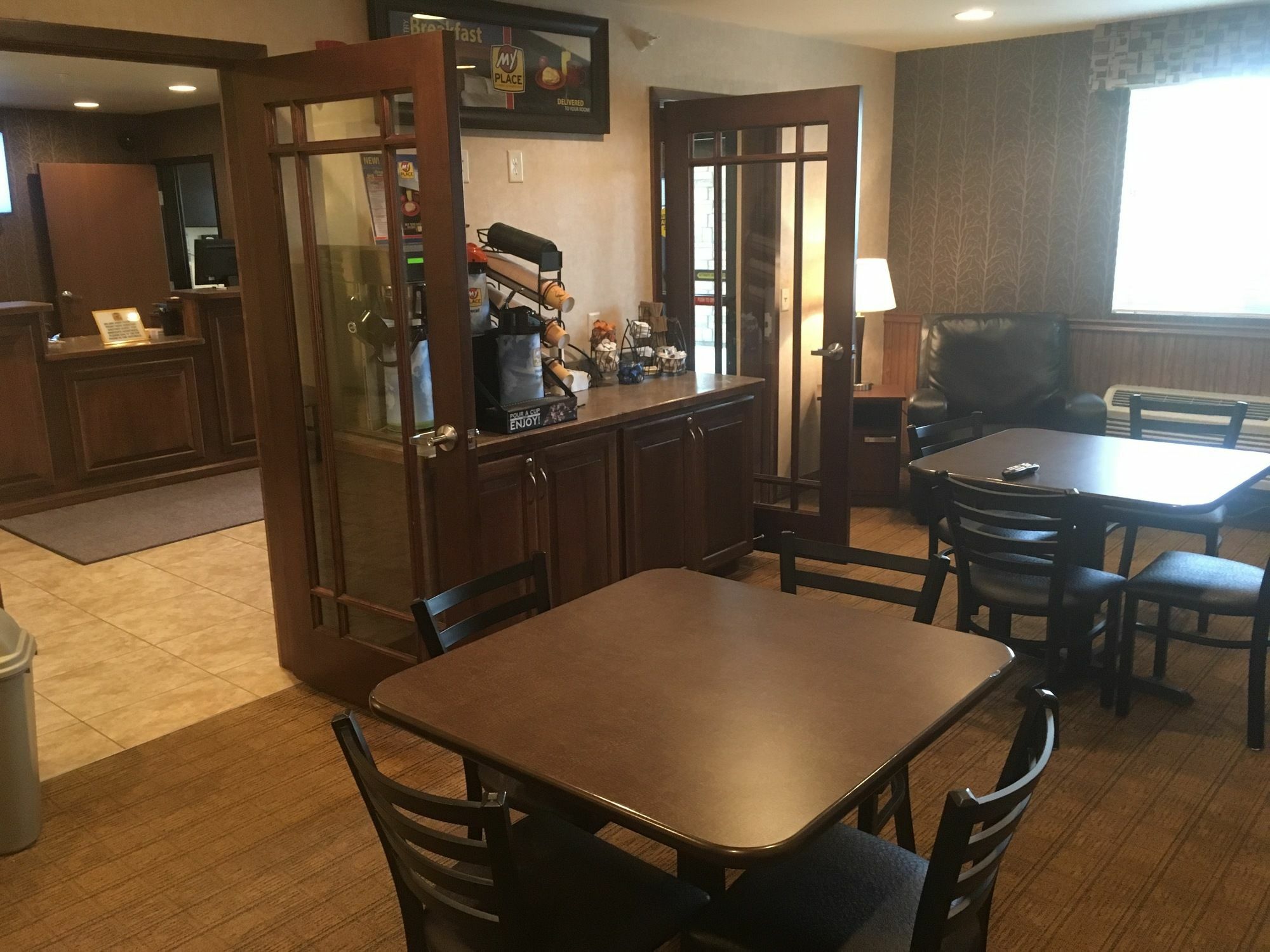 My Place Hotel-Dickinson, Nd מראה חיצוני תמונה